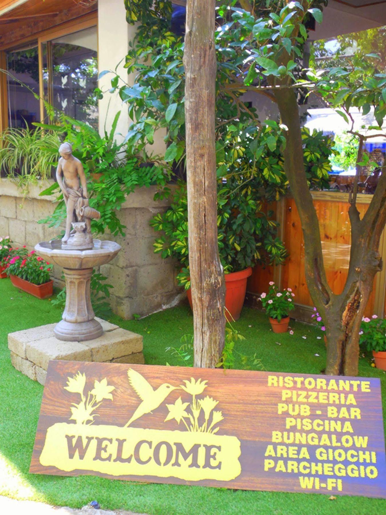 Hotel Fiori D'Arancio Piano di Sorrento Exterior foto